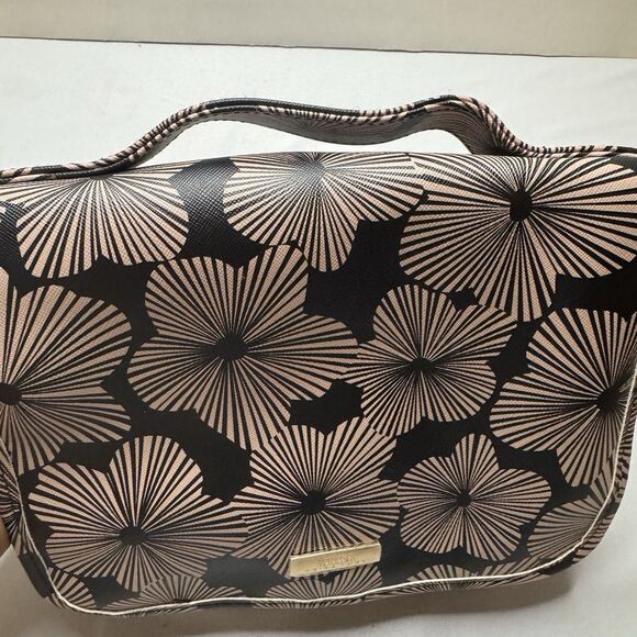 Trina Turk Hanging Toiletry Travel Cosmetic Bag Black Beige Floral Pink Lining - Picture 1 of 9